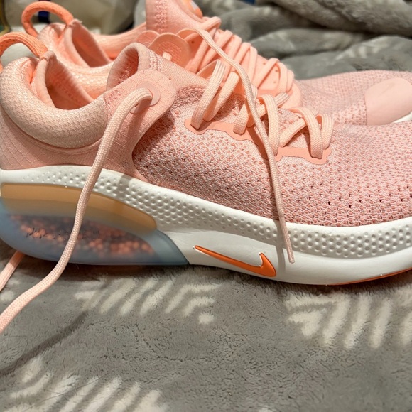 NWOT Nike joyride running shoes - Picture 5 of 7